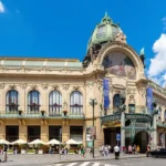 הבניין המוניציפלי